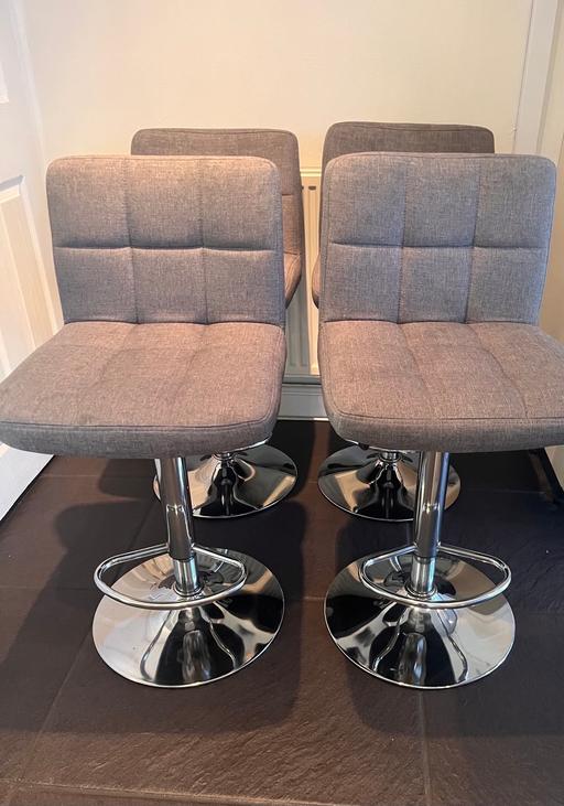 Buy & Sell Fordhouses Wolverhampton - Photos for 4 Grey Gas Bar Stools