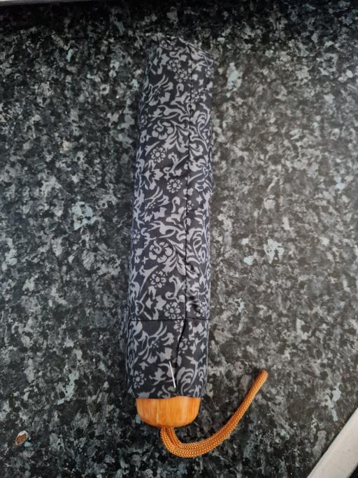 Buy & Sell Aylestone Leicester - Photos for brand new umbrella