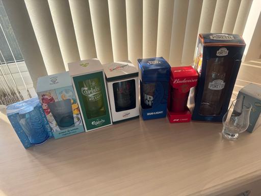 Buy & Sell Elm Park Havering - Photos for Budweiser, carlsberg, glasses boxed