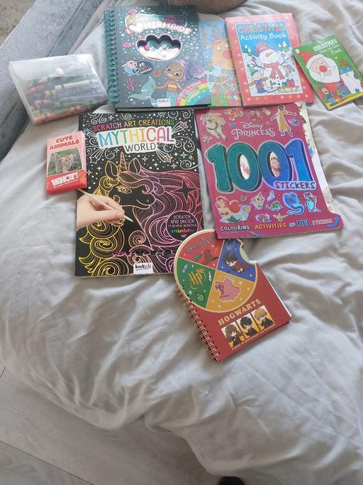 Buy & Sell Chapeltown Sheffield - Photos for books&crayons