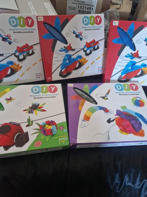 Buy & Sell Dosthill Tamworth - Photos for BRAND NEW MAGNECTIC BUILDING STRIPS.