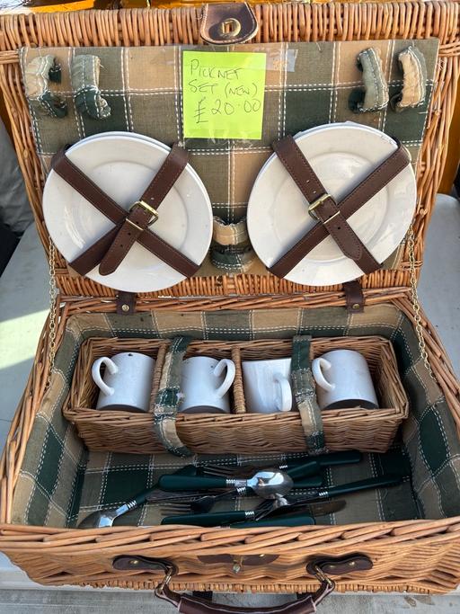 Buy & Sell Queenborough Swale - Photos for roll out table and picknic set £30 new