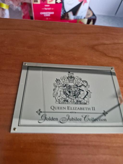 Buy & Sell Fulwood Preston - Photos for Queen Elizabeth 11 golden jubilee silver coin