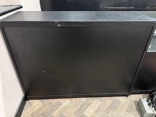 Buy & Sell Ravensthorpe Kirklees - Photos for 2 Glass Display Cabinets + 1 Storage Cabinet