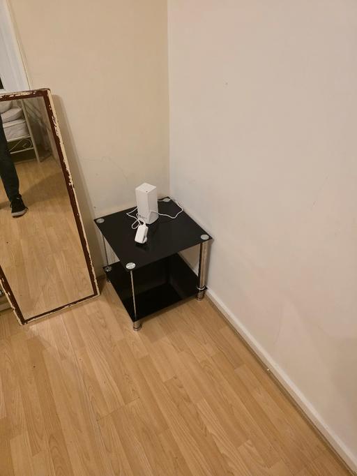 Buy & Sell Maryland East London - Photos for table