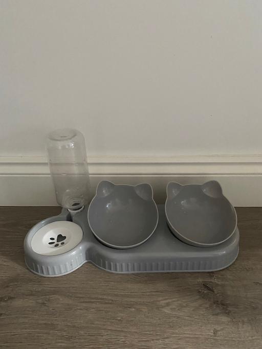 Buy & Sell Northfield Birmingham - Photos for Cat feeding set