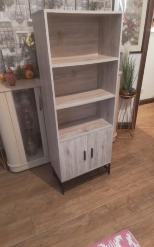 Buy & Sell Swinley Wigan - Photos for MODERN UNIT