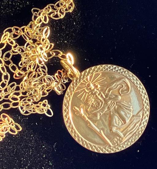 Buy & Sell Yeovil Somerset - Photos for 9ct Gold Saint Christopher Medal 375