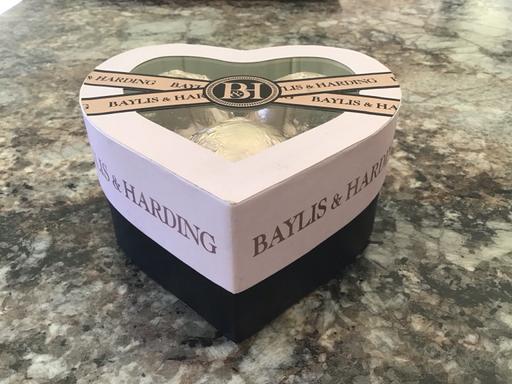 Buy & Sell Princes End Sandwell - Photos for Gift set