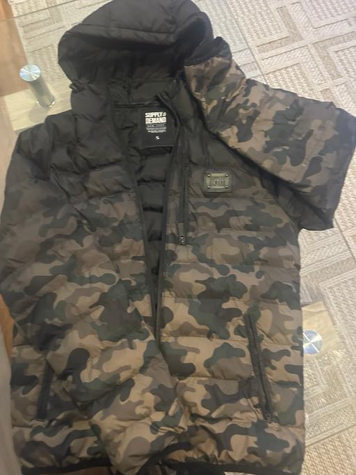 Buy & Sell Manor House North London - Photos for Puffer coat