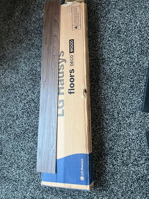 Buy & Sell Darlaston Walsall - Photos for 4 boxes of flooring bran new