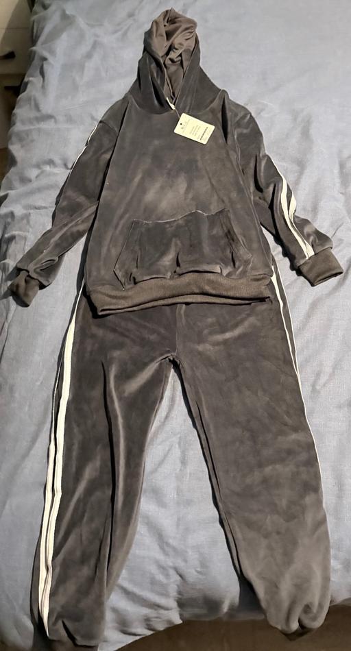 Buy & Sell Lawrence Weston Bristol - Photos for Grey Tracksuit with Hoodie