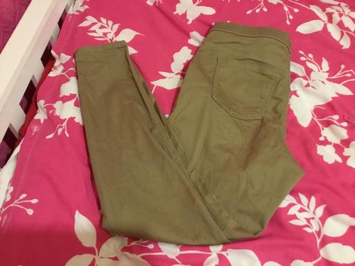 Buy & Sell Woodcross Wolverhampton - Photos for Ladies Khaki Colour Jeggings Size 14