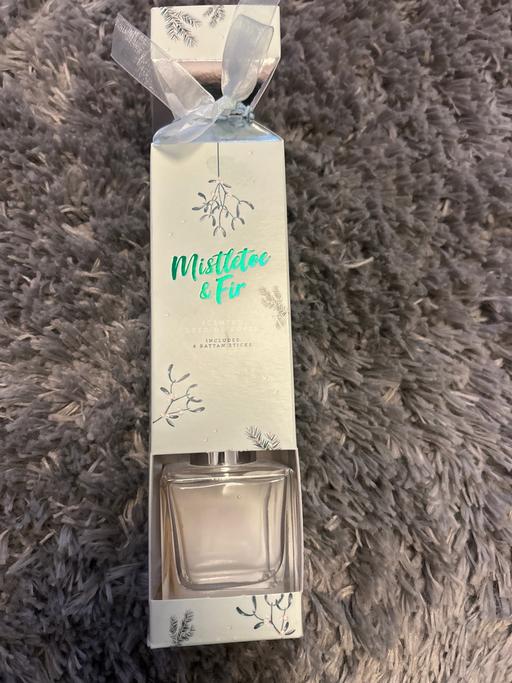 Buy & Sell Broadgreen Knowsley - Photos for Xmas Scented reed diffuser. New
