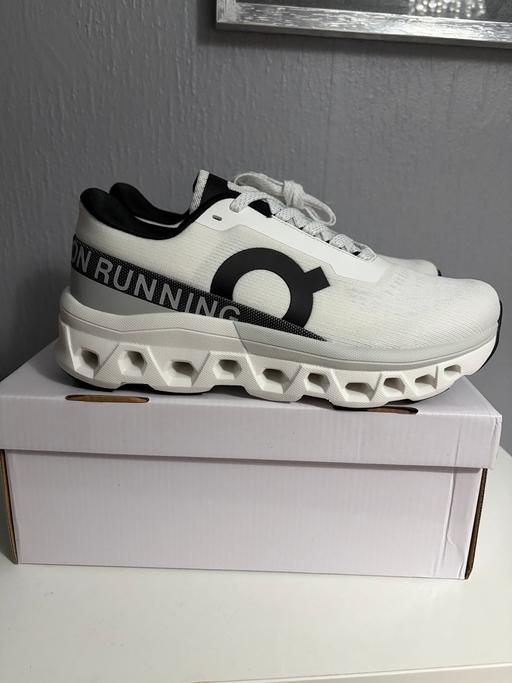 Buy & Sell Bracknell Bracknell Forest - Photos for Men’s on cloud trainers