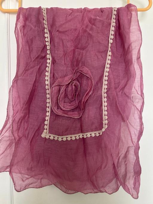 Buy & Sell Wilnecote Tamworth - Photos for Scarf 