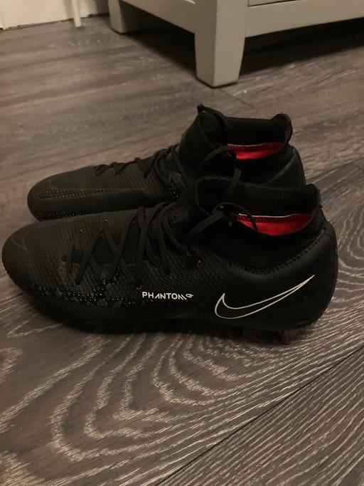 Buy & Sell Sedgley Dudley - Photos for Mike football boots