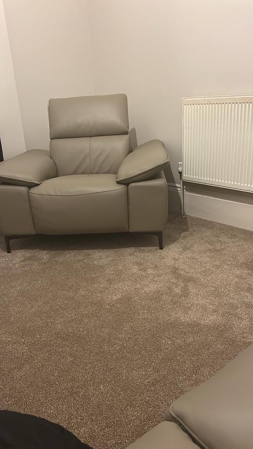 Buy & Sell Chadderton Oldham - Photos for Armchair