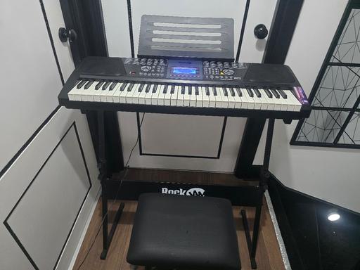 Buy & Sell Becontree Heath East London - Photos for RockJam 61-Key Electronic Keyboard with stool