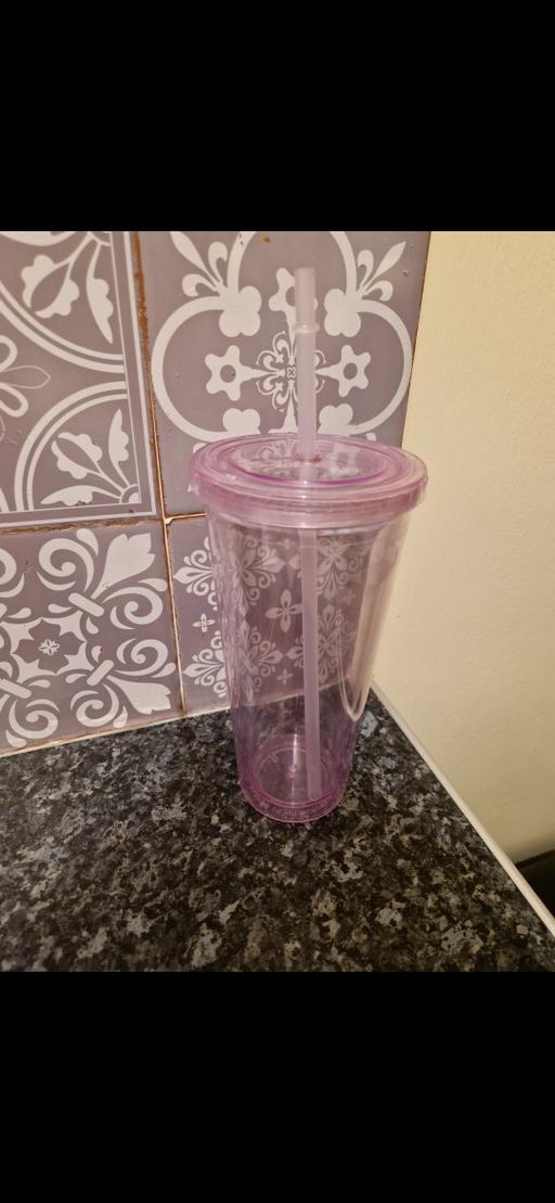 Buy & Sell Aylestone Leicester - Photos for brand new cup with lid and straw