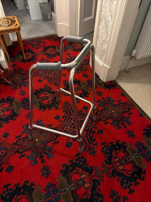Buy & Sell Rainhill Saint Helens - Photos for Zimmer frame