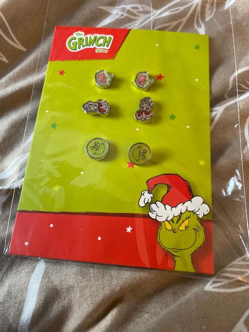Buy & Sell Rowley Village Sandwell - Photos for The Grinch earrings NEW