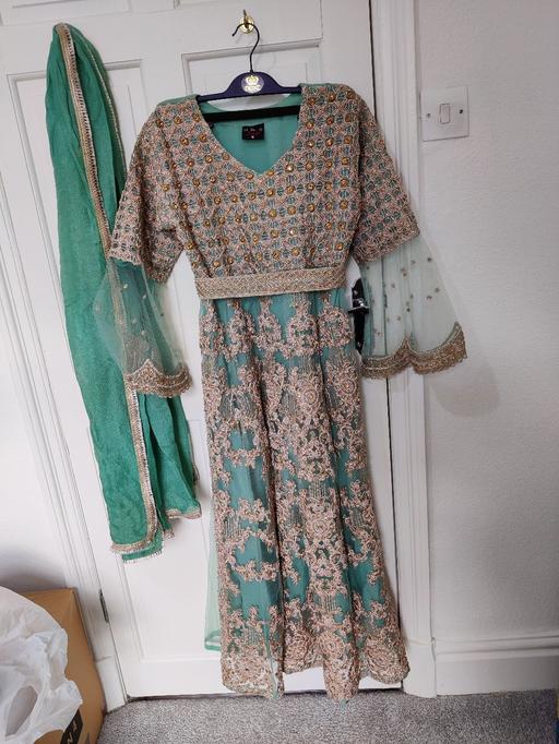 Buy & Sell Worsthorne Burnley - Photos for Mint green bell sleeve dress