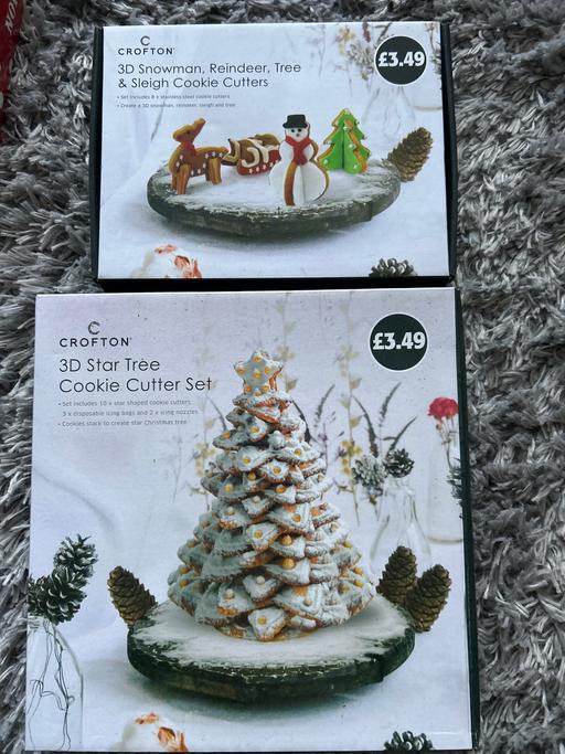 Buy & Sell Broadgreen Knowsley - Photos for Christmas Cooke cutter sets. Two sets. New