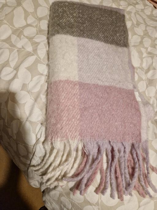 Buy & Sell Leicester City Centre Leicester - Photos for brand new ladies scarf