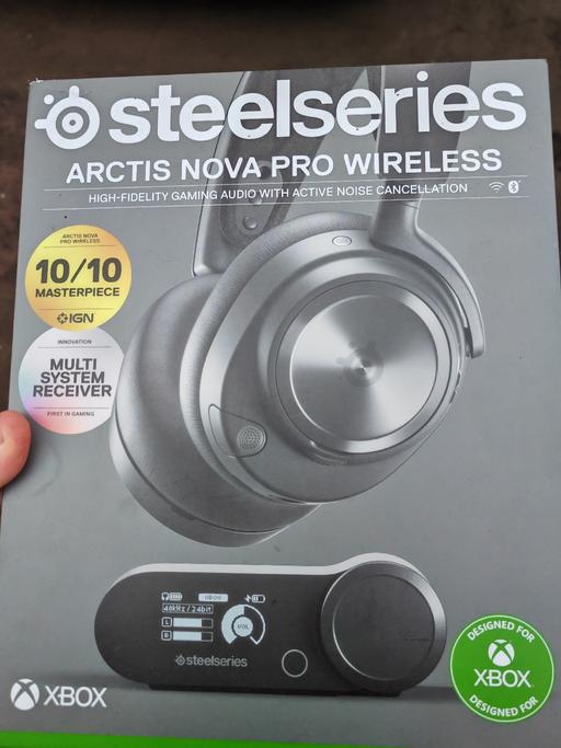 Buy & Sell Aston (Stafford) Stafford - Photos for steel series nova pro (used)