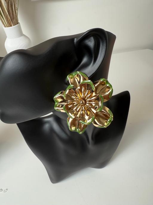 Buy & Sell Backdamgate Scottish Borders - Photos for Earring