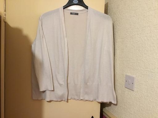 Buy & Sell Woodcross Wolverhampton - Photos for Size 18 Edge To Edge Cardigan
