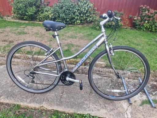 Buy & Sell Stockley Park Hillingdon - Photos for LADIES RADFORD RICHMOND BIKE BICYCLE