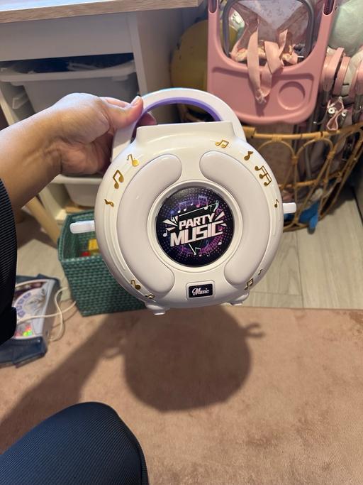 Buy & Sell Beckton East London - Photos for Kid music box