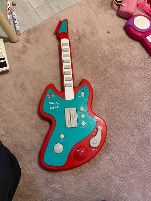 Buy & Sell Beckton East London - Photos for Guitar 