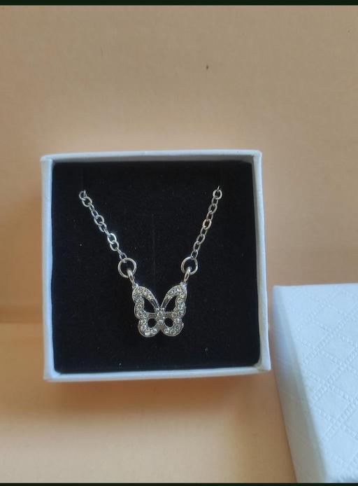 Buy & Sell Grafton Street Industrial Estate West Northamptonshire - Photos for New beautiful necklace chain