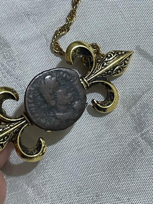 Buy & Sell Enfield Wash Enfield - Photos for Roman coin vintage necklace