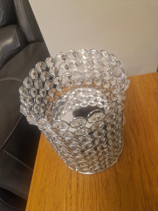 Buy & Sell Scholes Rotherham - Photos for Large bling lantern & new L grey candle