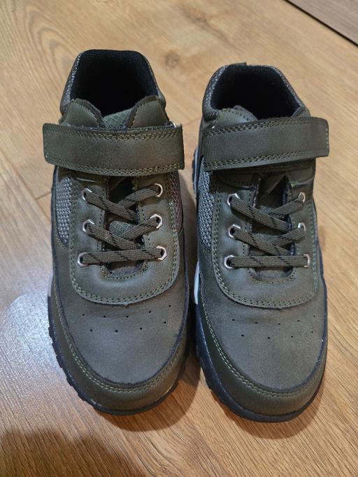Buy & Sell Weoley Castle Birmingham - Photos for size 2 boys TU boots trainers