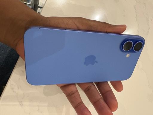 Buy & Sell Elmers End South East London - Photos for iPhone 16 plus