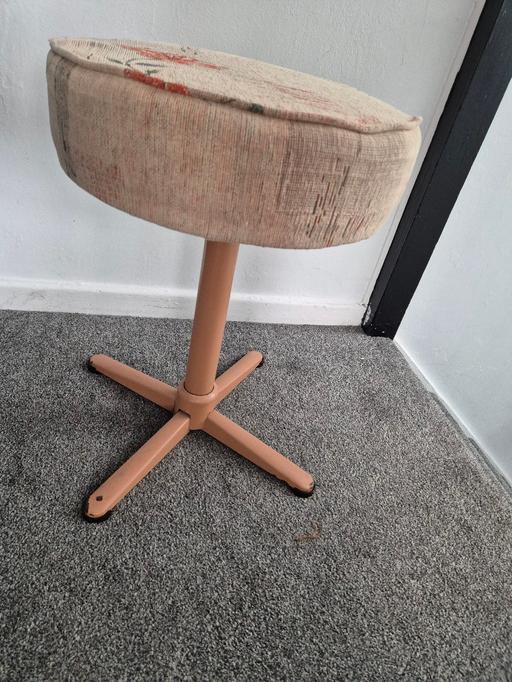Buy & Sell Yew Tree Estate Sandwell - Photos for caravan stools x2