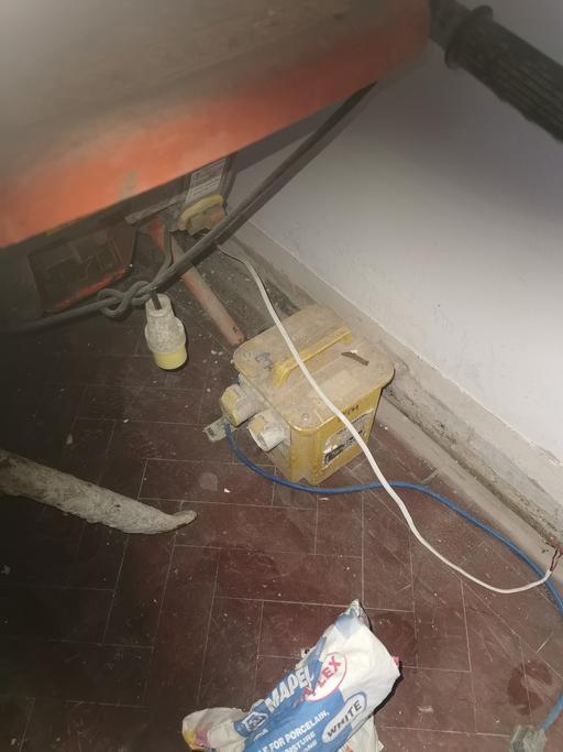 Buy & Sell Osterley South West London - Photos for Used 110 volt Transformer