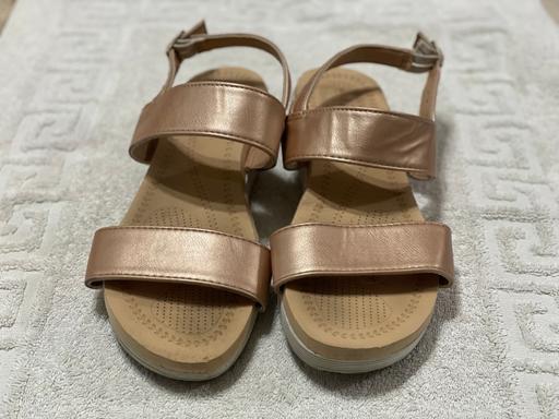 Buy & Sell Noel Park North London - Photos for Ajvani women’s slippers