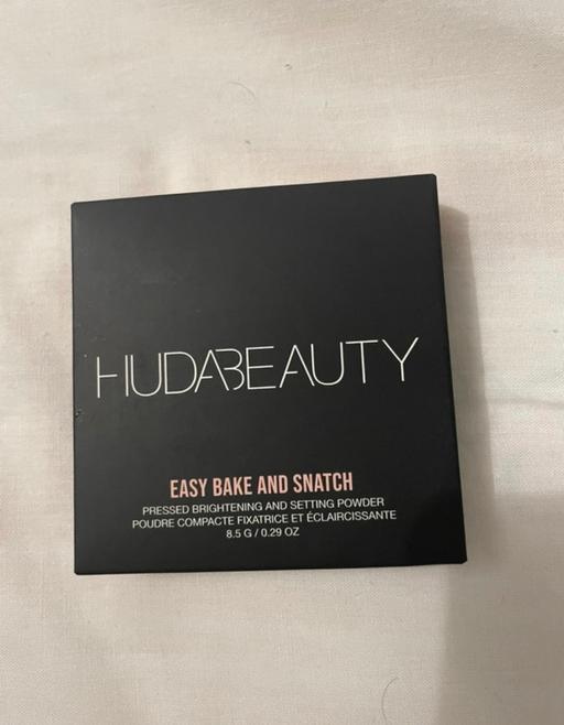 Buy & Sell Creekmouth East London - Photos for Huda beauty easy bake pressed powder