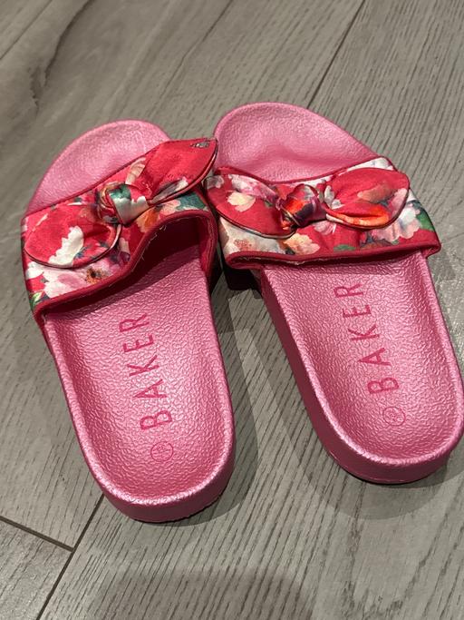 Buy & Sell Yiewsley Hillingdon - Photos for Ted Baker kids sandals