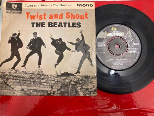 Buy & Sell Clevedon North Somerset - Photos for BEATLES TWIST AND SHOUT EP VINYL