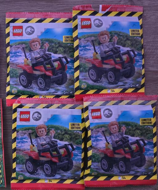 Buy & Sell Wolverhampton West Midlands - Photos for LEGO JURASSIC PARK OWEN & QUAD MINIFIG Sealed