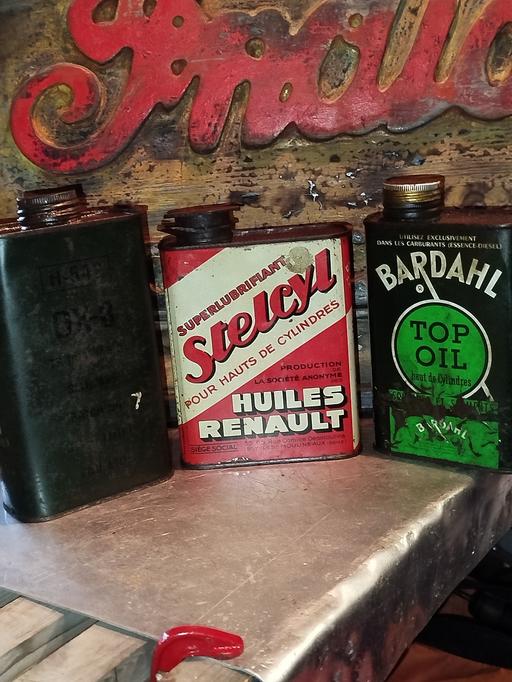 Buy & Sell Dosthill Tamworth - Photos for 3 x Collectable Vintage Oil Cans