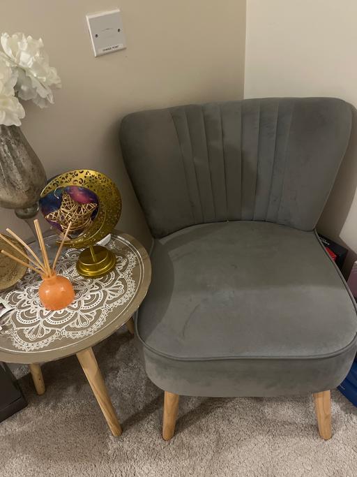 Buy & Sell South Quay East London - Photos for Grey chair