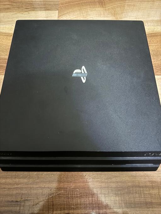 Buy & Sell Old Ford East London - Photos for PS4 Pro with controllers